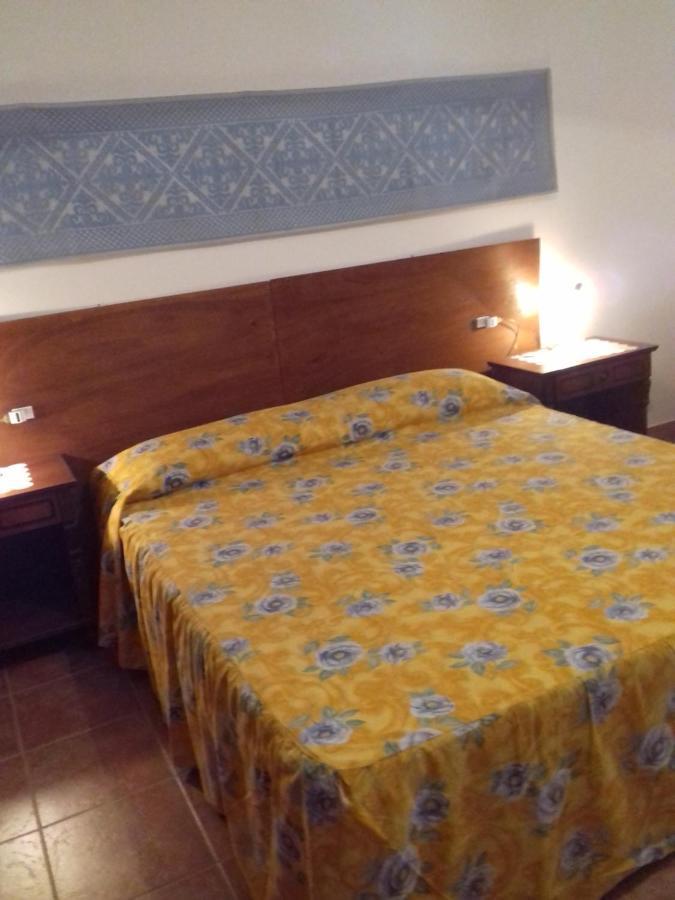 Canne Al Vento Теулада Экстерьер фото