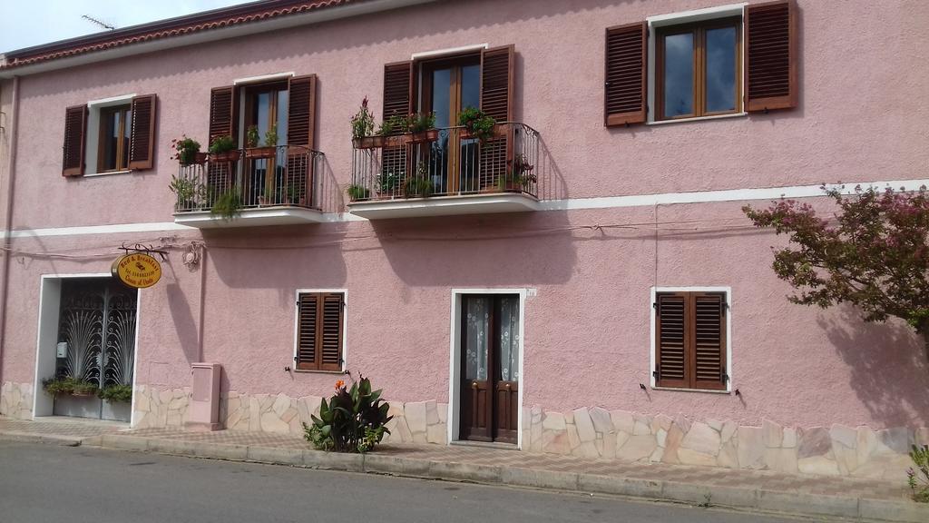 Canne Al Vento Теулада Экстерьер фото