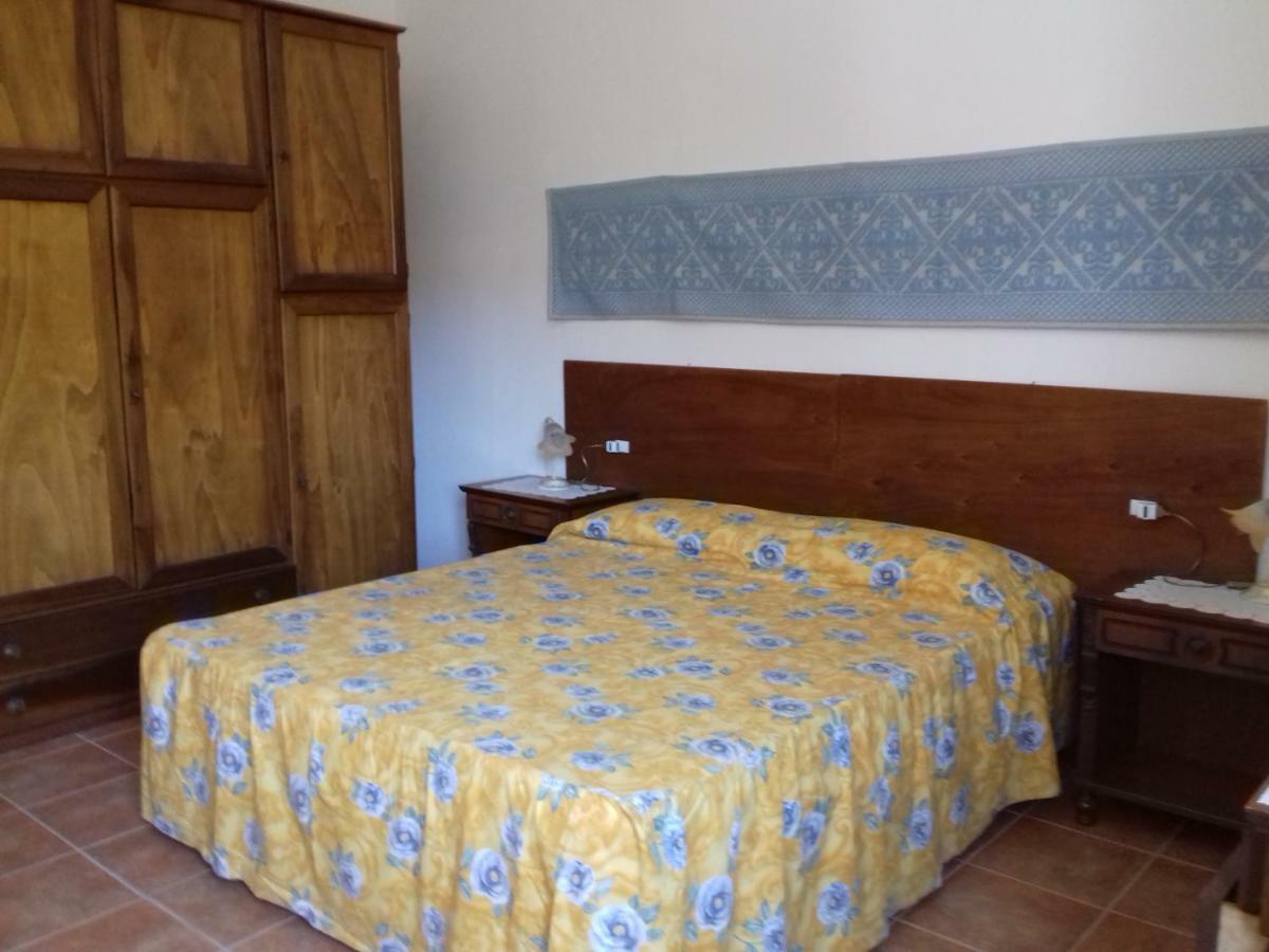 Canne Al Vento Теулада Экстерьер фото