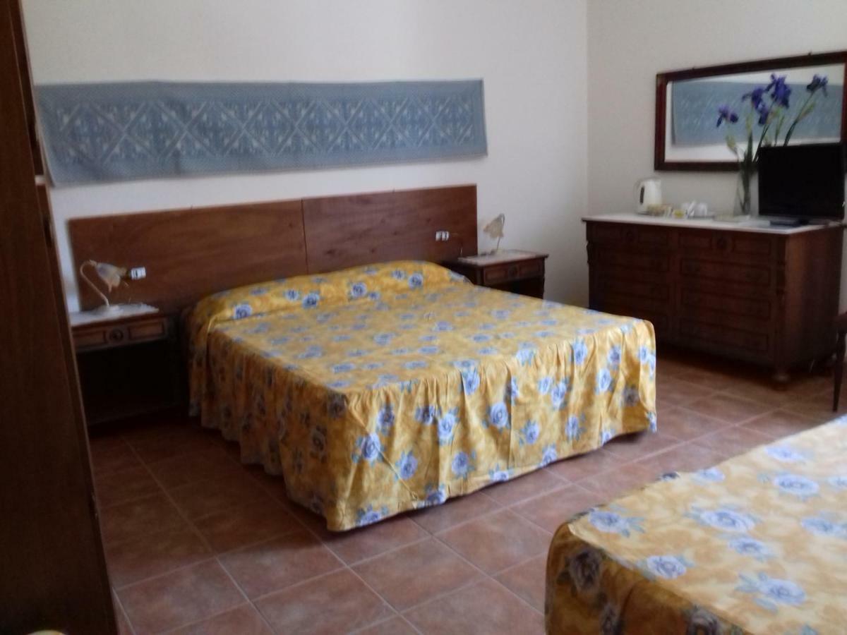 Canne Al Vento Теулада Экстерьер фото